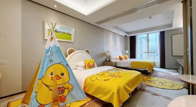 Семейный тент с видом на сад Meizhou Century King Hotel (Meizhou West High-speed Railway Station Branch)