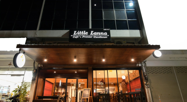 Little Lanna Cafe & Premier Guesthouse