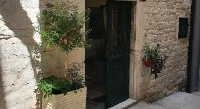 S-Rooms, Забронировать Отель Отели Шибеник 3 звезды, рядом с Sibenik Town Museum, 3*