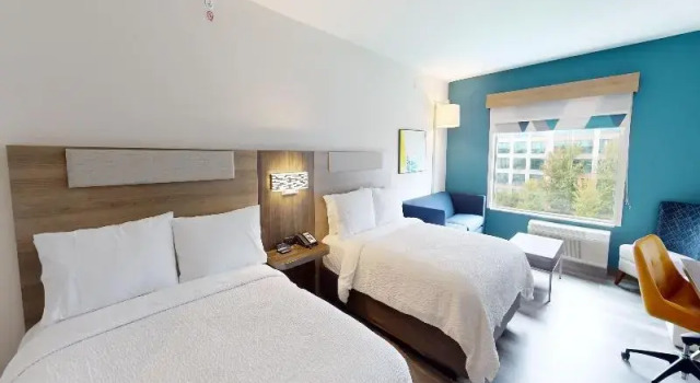 Люкс Holiday Inn Express & Suites Chicago Schaumburg by IHG