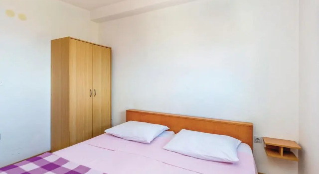 Amazing Apartment in Kostrena With 2 Bedrooms and Wifi, Забронировать Апартаменты/квартира Кострена Приморско-Горанская жупания
