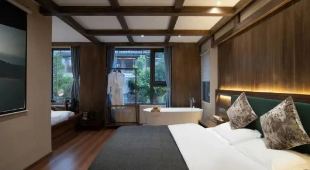 Люкс Know the summer. Li Garden Light Luxury Inn