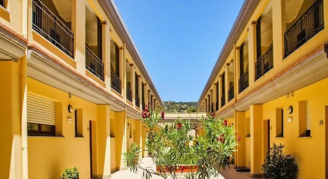Апартаменты Apartment with garden in Villasimius
