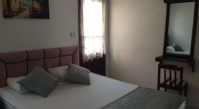 Двухместный номер Standard с балконом и с частичным видом на море Sevgi Hotel Kalkan