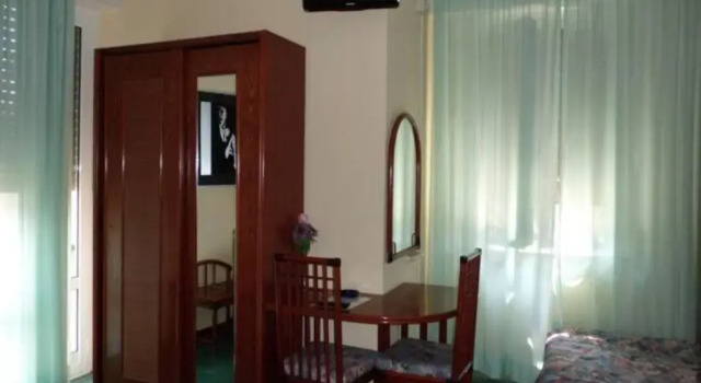 Executive 2 Splitted Flats H5T 3Bedrooms & Balcony Sea View, Забронировать Апартаменты/квартира Отели Монтероссо-аль-Маре с парковкой, Парковка