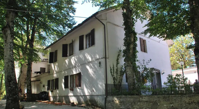 San Vicino, Rezervovat Hotel  