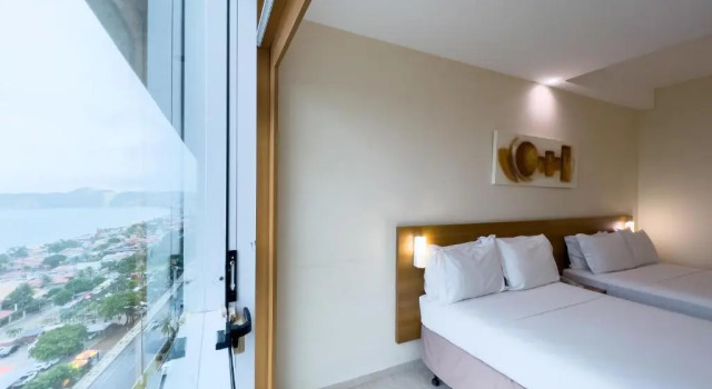 Четырёхместный номер Superior с видом на море Praiamar Ponta Negra Hotel