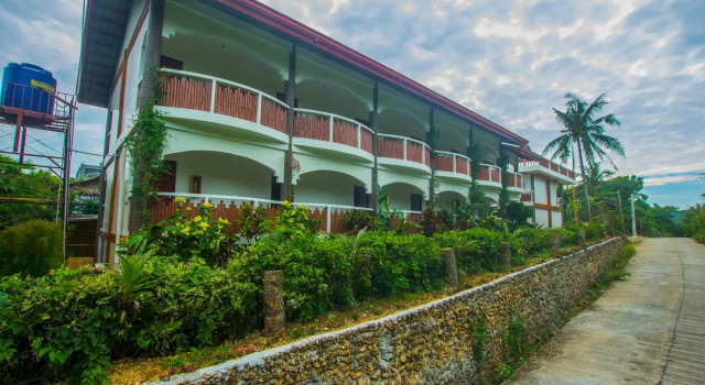Oasis Resort and Spa, Buchen Sie Resort Hotels in Aklan mit Parkplatz, Parkplätze