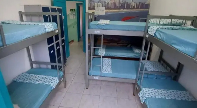 Кровать в общем номере (женский номер) Rolds Hostel