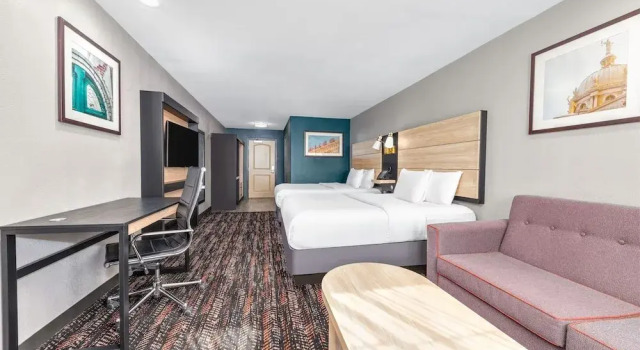 Четырёхместный номер Deluxe La Quinta by Wyndham Woodway - Waco South