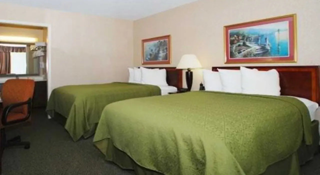 Rodeway Inn Conference Center, Prenota Hotel Crawfordsville 