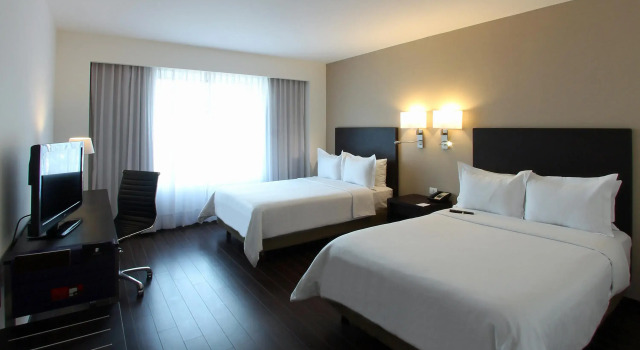 Fiesta Inn Cuautitlan, Rezervovat Hotel Hotely v State of Mexico se snídaní, Snídaně