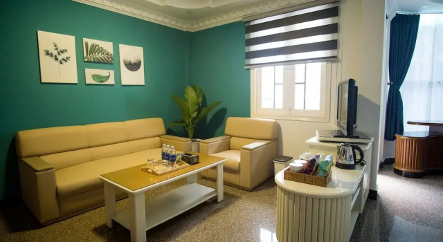 Семейный номер Standard с балконом Cuu Kim Son Hotel