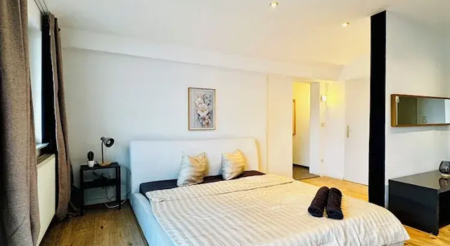 2BR Apt With Balcony Blumengärten, Prenota Appartamento Vienna Austria