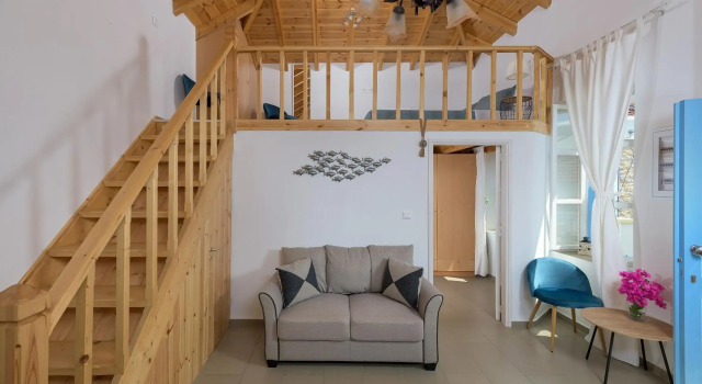 Anastasia house, Забронировать Отель Халки Halki Island