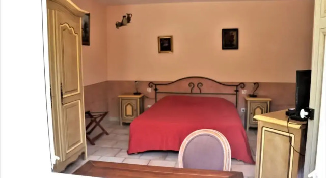 Domaine des Gendalis, Book Hotel Hoteller i Vaucluse med parkering, Parkering