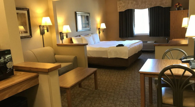 EverSpring Suites, Buchen Sie Hotel Bismarck North Dakota