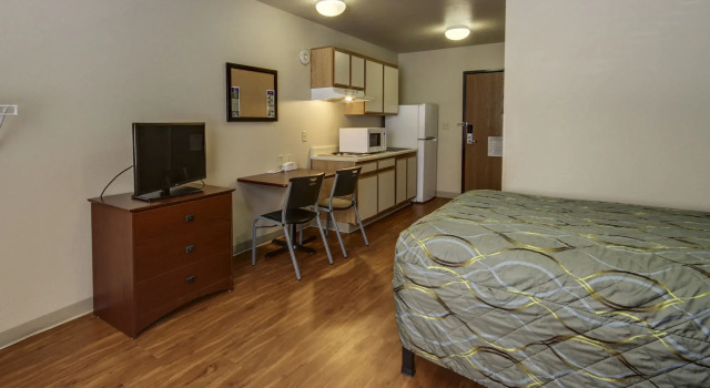 Siegel Select Alexandria, Забронировать Отель Александрия Луизиана, рядом с CHRISTUS St. Frances Cabrini Hospital