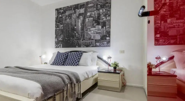 ALTIDO Spacious 1 BR Apt near S Agostino metro, Забронировать Отель Милан Ломбардия, рядом с Colonne di San Lorenzo