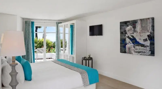 Двухместный номер Superior с балконом и с видом на море Marpunta Resort, Santikos Collection
