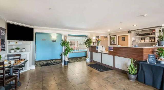 Days Inn and Suites Sequim, 예약 호텔 세큄 