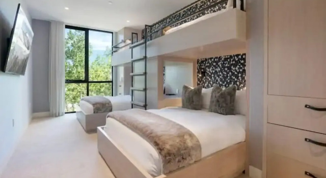 203 - Three Bedroom Condo Deluxe One Empire Pass by Deer Valley Resort