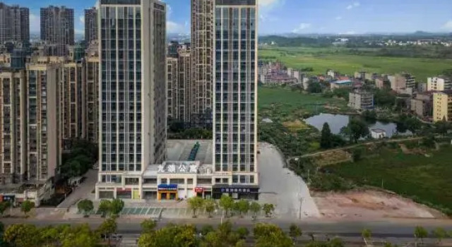 Yinchi Business Hotel (Jinxian County IM Plaza), Rezerwuj Hotel Nanchang Jiangxi