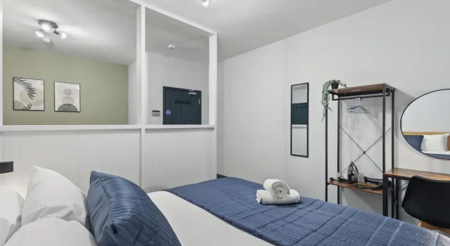 Апартаменты Luxury Clayton Apartments