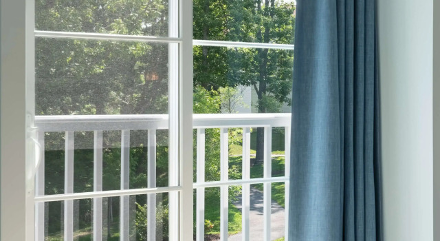 Кровать в общем номере The Colony Hotel Kennebunkport