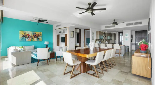 Семейные апартаменты с балконом Condominio Balancan