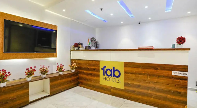 Fabhotel Rose Palace, Rezervovat Hotel Hotely v Gujarat s parkováním, Parkování