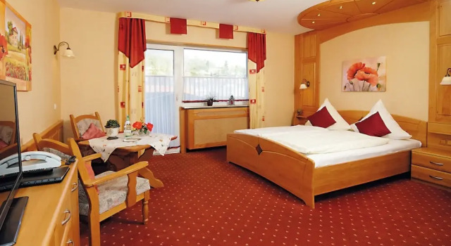 Двухместный номер Standard с балконом Hotel Ursula