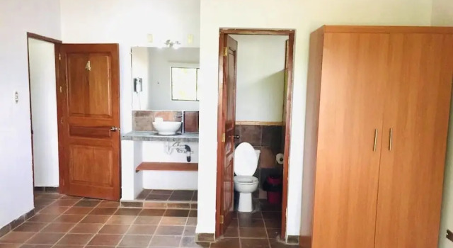 Номер Deluxe Hotel Nueva Posada Inn