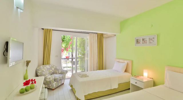 Трёхместный номер Standard Kiraz Butik Hotel