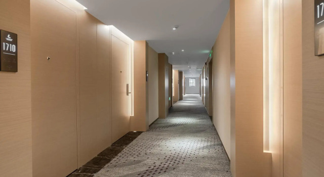 Lavande Hotel Duyun Dashizi Wenfeng Park