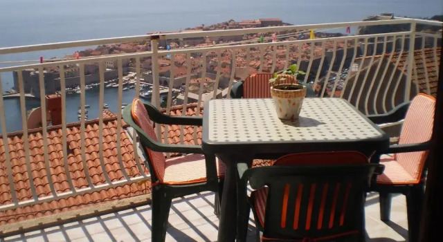 Апартаменты с 3 комнатами Apartments Kuzman