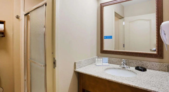 Двухместный номер Standard Hampton Inn Fairmont