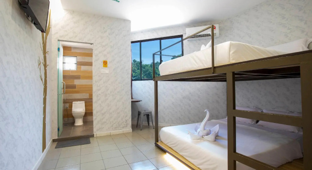 Lazy Cat Home, Boek Hotel Goedkope hotels in Borneo