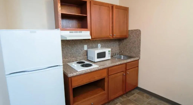 Четырёхместный люкс Red Roof Inn & Suites Dickinson