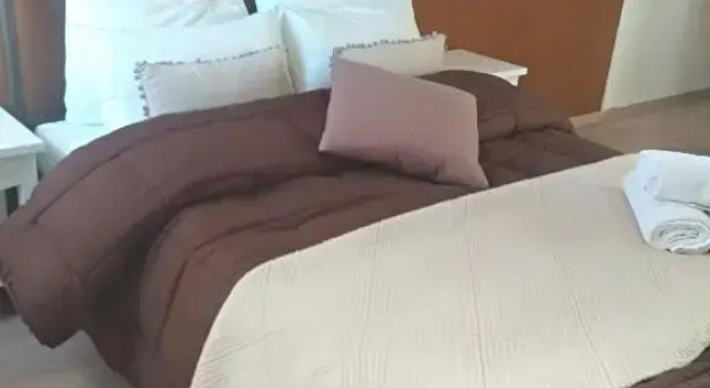 Номер Deluxe Karavos Hotel