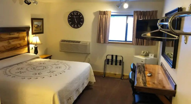 Номер Standard Yellowstone Village Inn and Suites