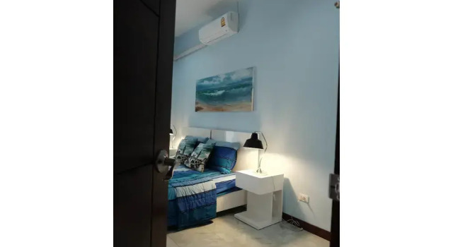 Peach Hua Hin Pool Villa Holiday, Забронировать Вилла Отели Хуахин с парковкой, рядом с Baan Sillapin Artists' Village, Парковка