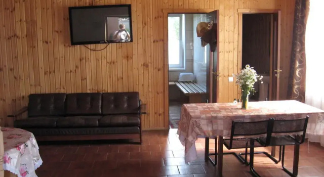 Dom Ivanovsky 1, Prenota Hotel Sortavala 