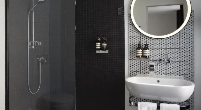 Ziczac Rock, Varaa Hotelli 4. Aussersihl Zürich