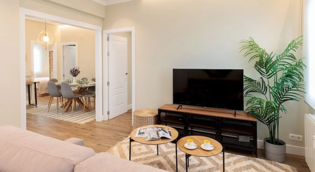 Exclusive Penthouse Near Jovellanos Theatre Jovellanos Terrace, Prenota Appartamento Gijón 