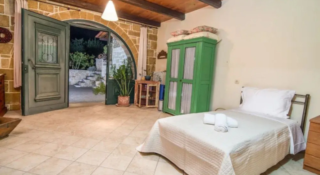 Athina Traditional Villa, Забронировать Вилла Коттеджи Ханья, Коттедж