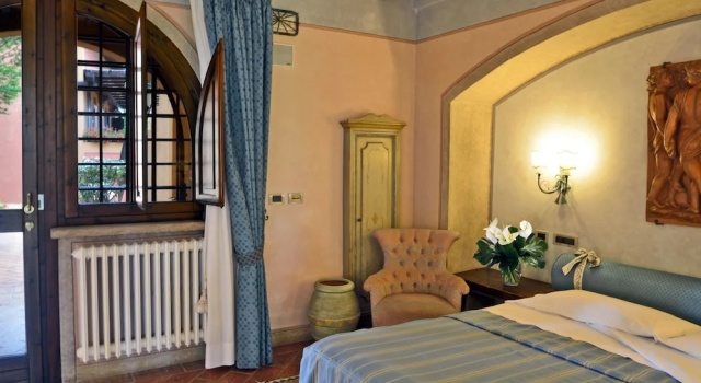 Номер Comfort Hotel Calamidoro