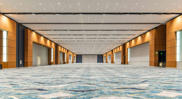 DoubleTree by Hilton Hotel Cedar Rapids Convention Complex, Reserva ahora Hotel Hoteles en Iowa con piscina, Piscina