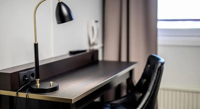 Одноместный номер Standard First Hotel Royal