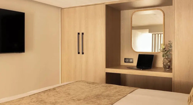 Charming Apartment With AC - Le Marais, Забронировать Апартаменты/квартира Париж Иль-де-Франс, рядом с Станция метро Rambuteau